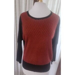 S46 Jonโ& Anna New York red & black striped sweater